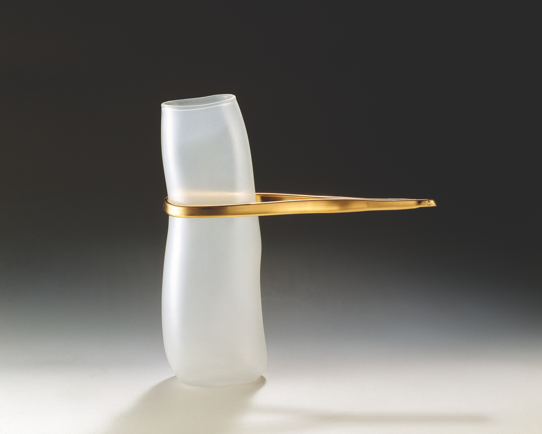 44-LE VERRE, LE CONTRAIRIE, ET L'AUTRE-1999